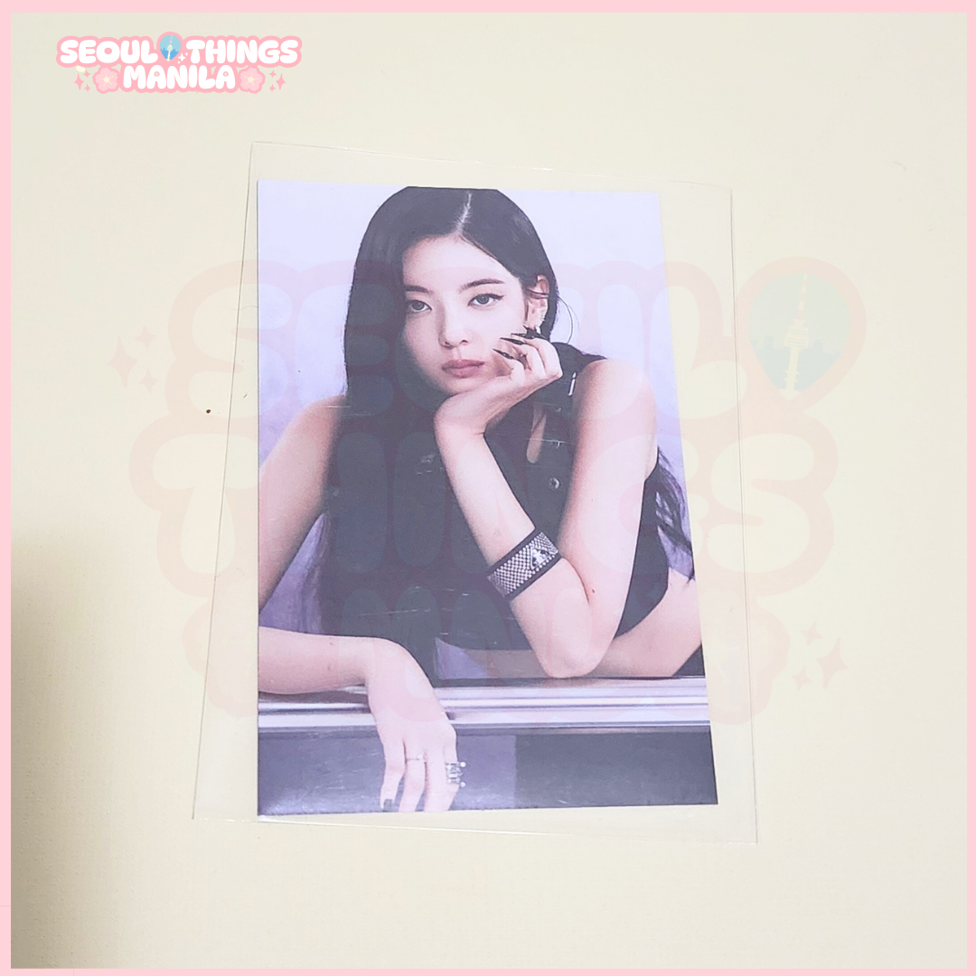 [ON HAND] ITZY - Cheshire Checkmate Album - Inclusions Photocard